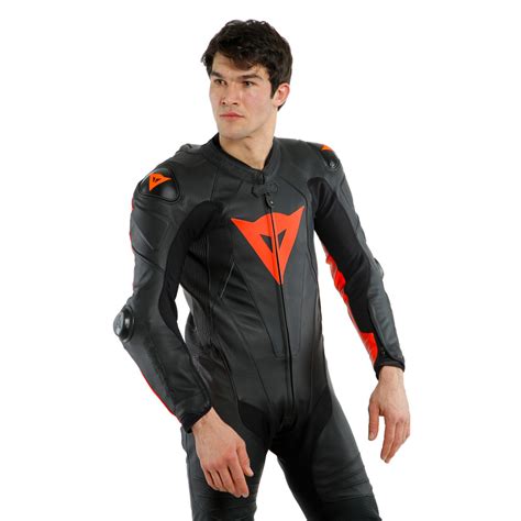 dainese seca 5 suit.